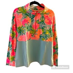 Lilly Pulitzer NWT Noralie popover in blue Ibiza pineapple shake.